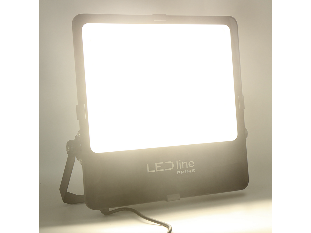 FLOODLIGHT 4000K 400W 56000lm 60° IP66 PRIME
