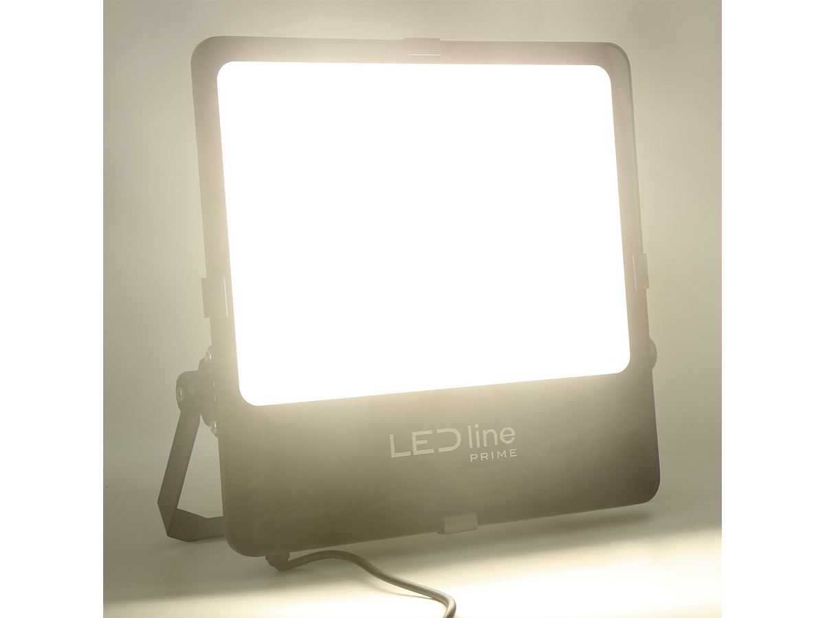 FLOODLIGHT 4000K 400W 56000lm 60° IP66 PRIME