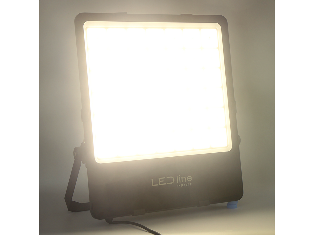 FLOODLIGHT 4000K 600W 84000lm 120° IP66 PRIME