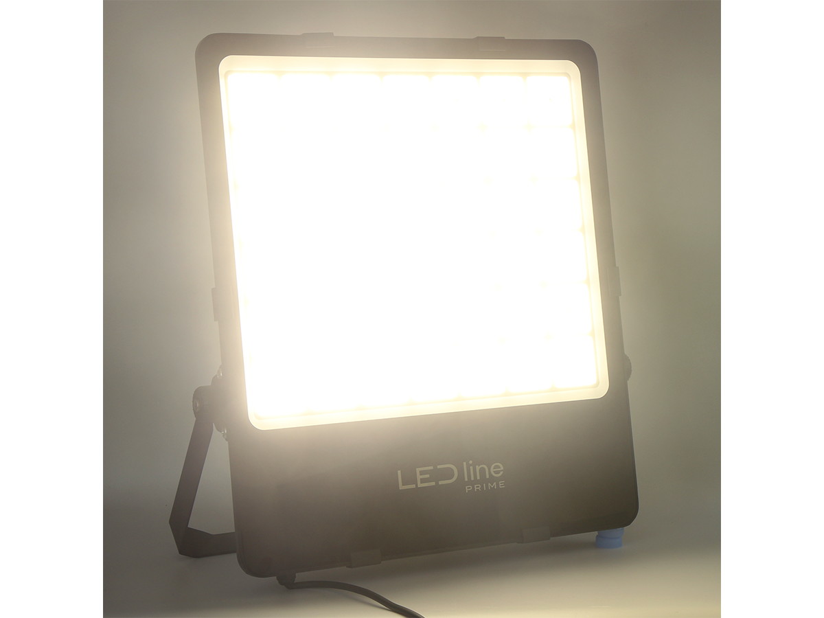FLOODLIGHT 4000K 600W 84000lm 120° IP66 PRIME