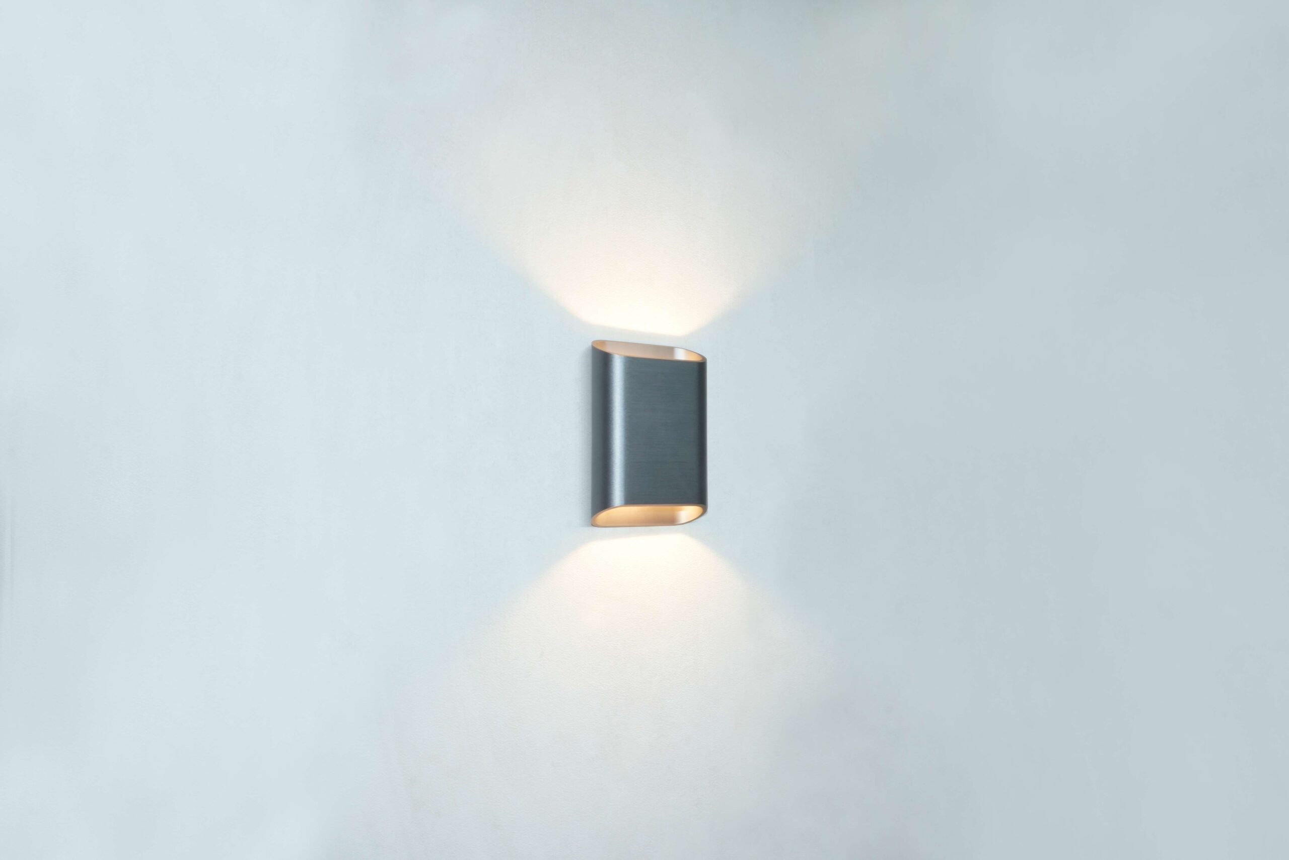 Wandlamp 2l gun metal "Diaz" small up/down IP54 LED 2x3W 2700K - Afbeelding 3