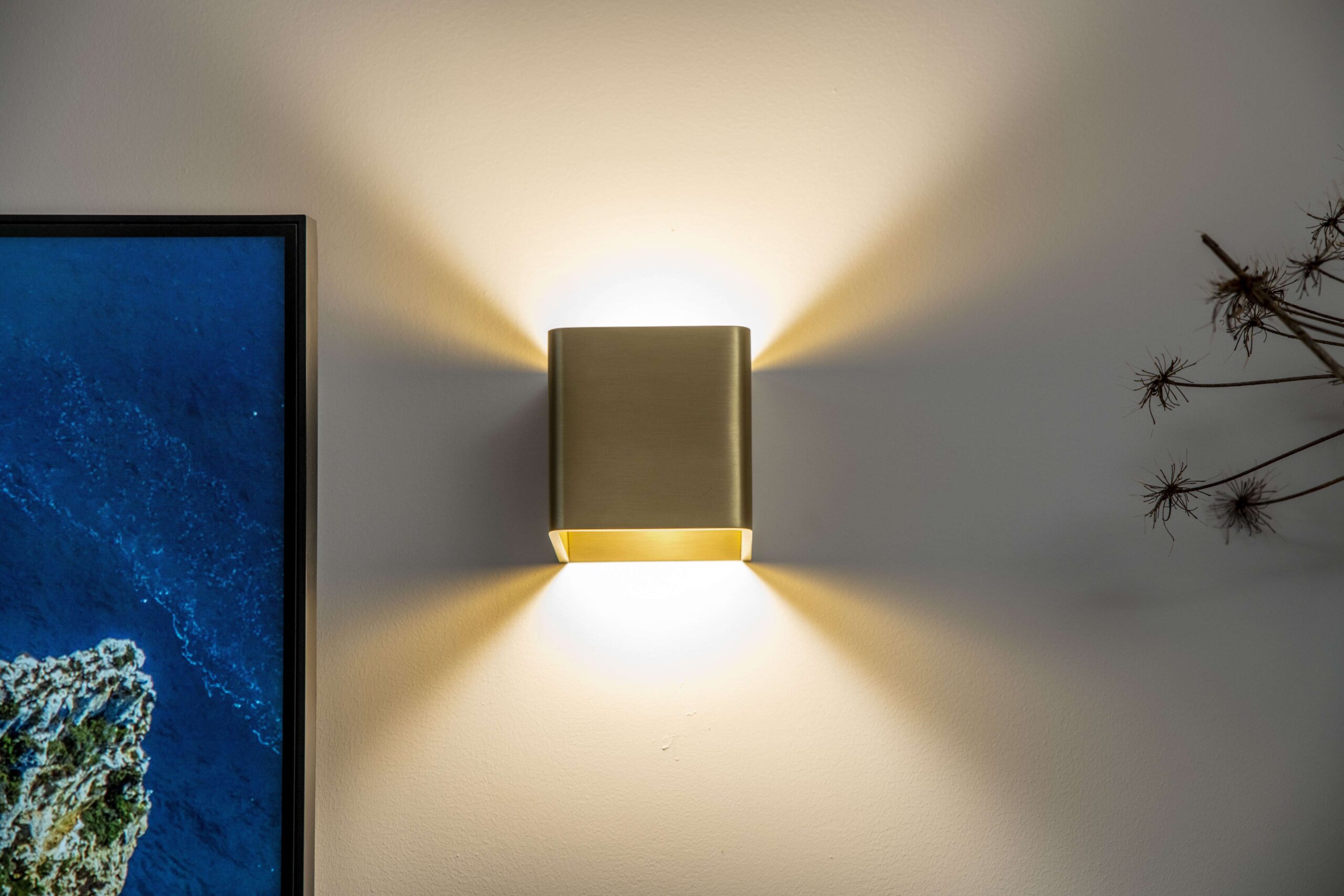 Wandlamp 1l goud geborsteld "Fulda" 10x10x10cm LED 6W 2700K 690lm - Afbeelding 4